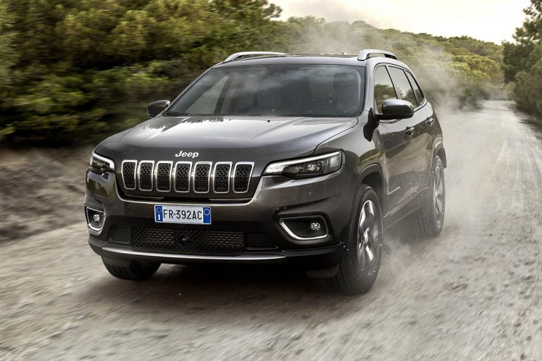 Cherokee Geländewagen