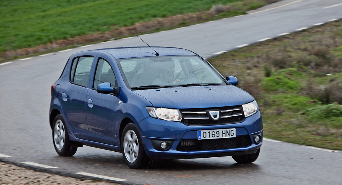 Sandero Limousine (2012 - 2020)