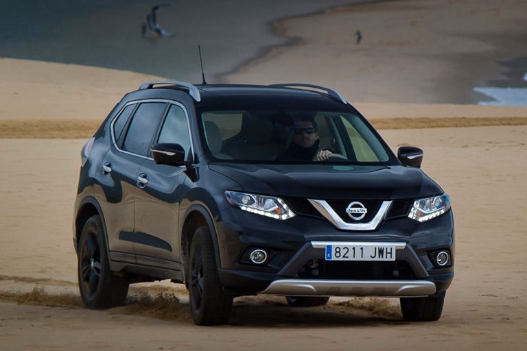 X-Trail Geländewagen