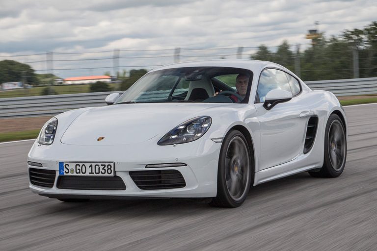 718 Cayman