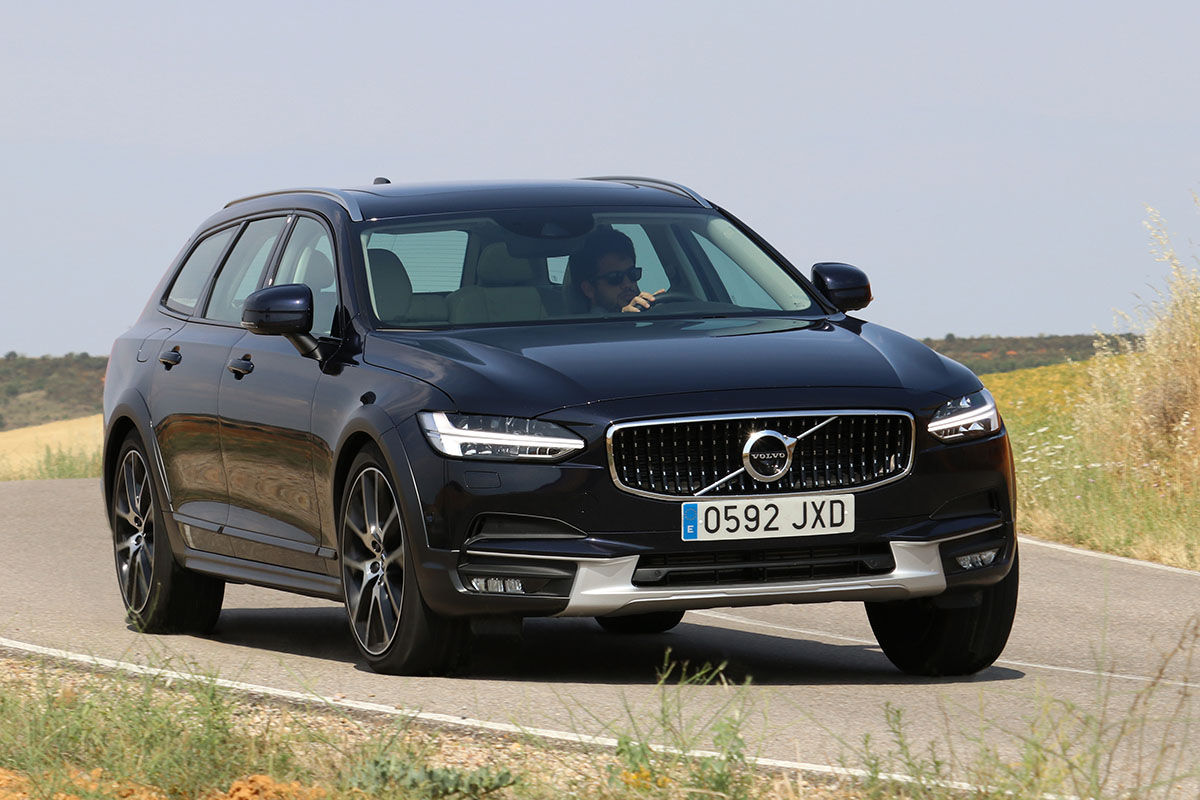 V90 Cross (2016 - 2025)